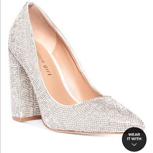 Gentle used Madden Girl Symboll-R Block-Heel Pumps
Color:   Rhinestone
